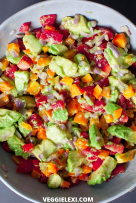 Delicious and hearty avocado salsa is perfect when you're craving a more substantial version of guacamole! Made with avocado, shallot, bell pepper, and tomato, it's sure to win you over. - by Veggie Lexi