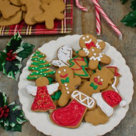 Vegan Gluten Free Gingerbread Men with Icing