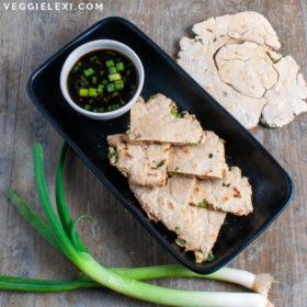 Healthy and delicious scallion pancakes that are made with oat flour. Vegan, gluten free, and oil free! #veggielexi #veganrecipes #glutenfreerecipes - by Veggie Lexi